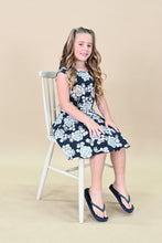 Cargar imagen en el visor de la galería, Loffely Dress Kaya
