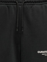 Cargar imagen en el visor de la galería, Jogpants Curated Reg
