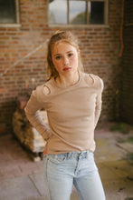 Cargar imagen en el visor de la galería, Longsleeve Rana
