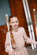 Lade das Bild in den Galerie-Viewer, Dress Tabby
