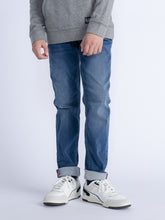 Lade das Bild in den Galerie-Viewer, Jeans Regular DNM008
