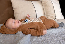 Afbeelding in Gallery-weergave laden, Set vest, broek + longsleeve Q52710-31
