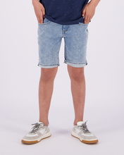 Cargar imagen en el visor de la galería, Jeans Shorts Capo
