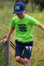 Cargar imagen en el visor de la galería, T-shirt James

